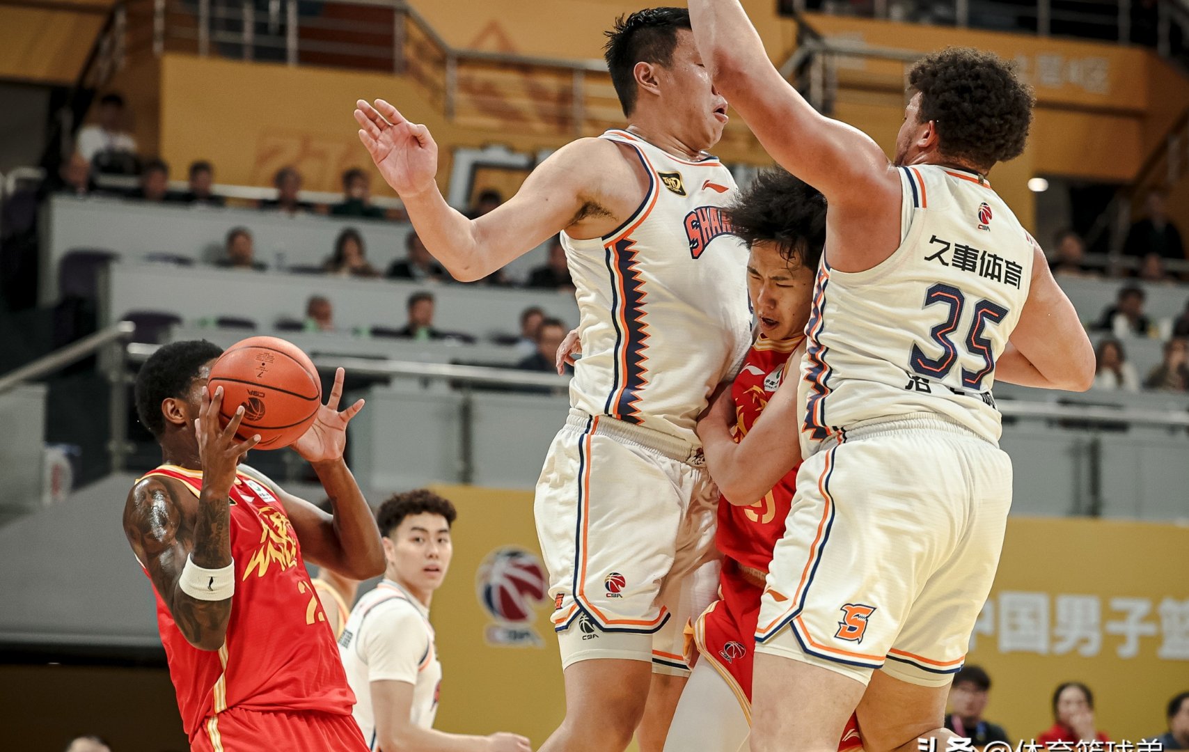 关键时刻迈阿密热火备战CBA常规赛，门线救险细节曝光，震撼外界，医务组通报恢复的简单介绍-爱游戏体育